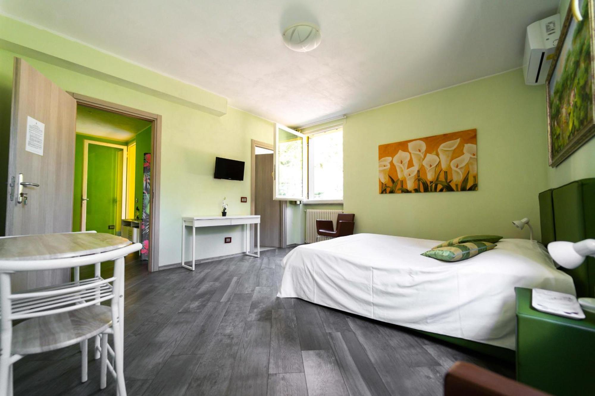 Montebello Lecco Chambre photo