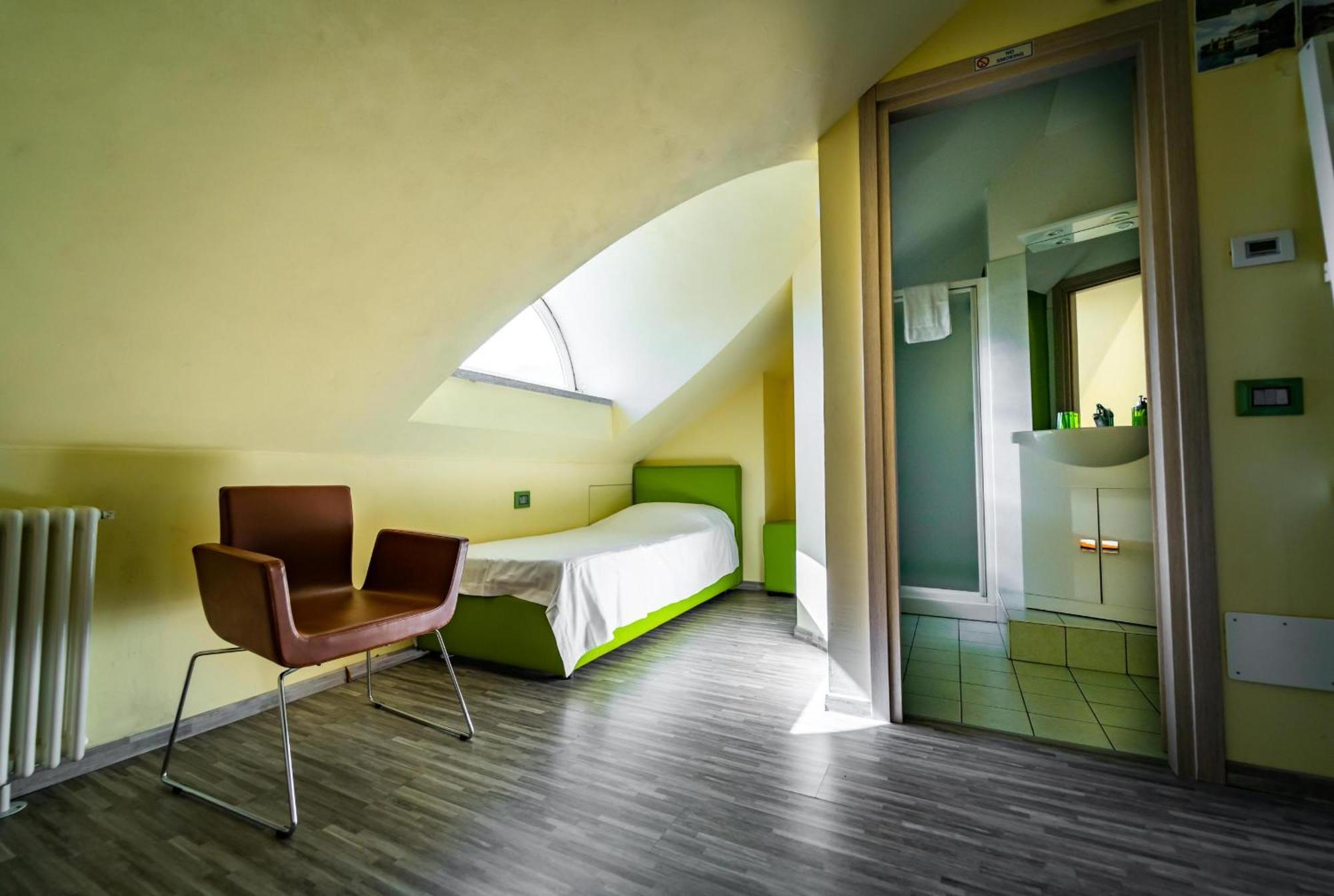 Montebello Lecco Chambre photo